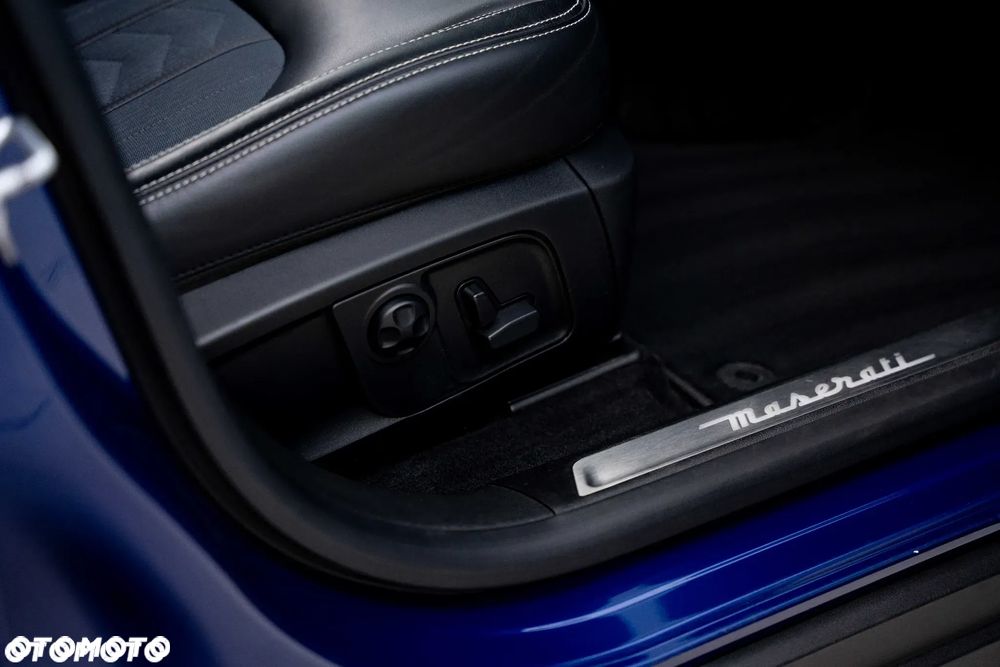 Maserati Levante S - 10