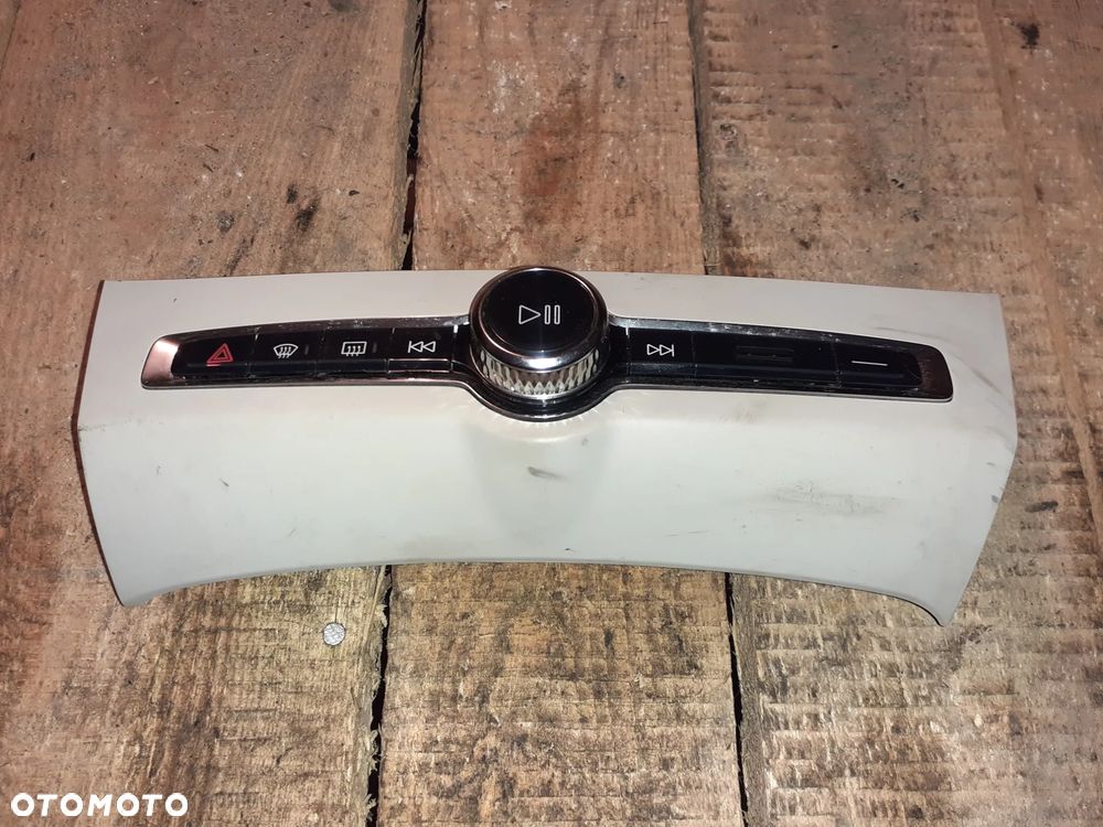 Volvo S90 Panel Radia - 1