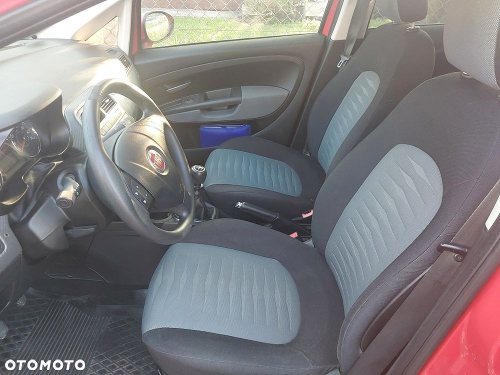 Fiat Grande Punto - 4