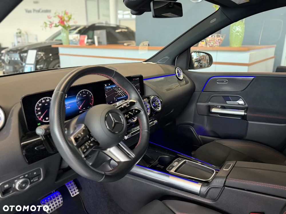 Mercedes-Benz Klasa B 200 AMG Line 7G-DCT - 11
