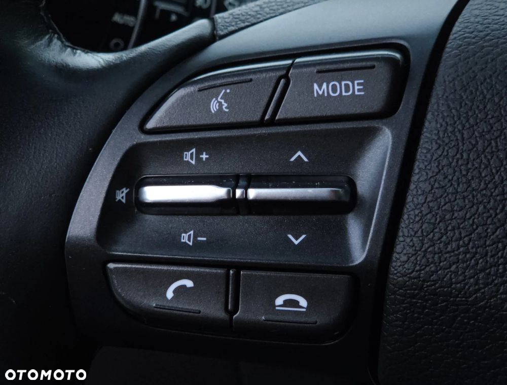 Hyundai i30 1.0 T-GDI GO Plus - 17