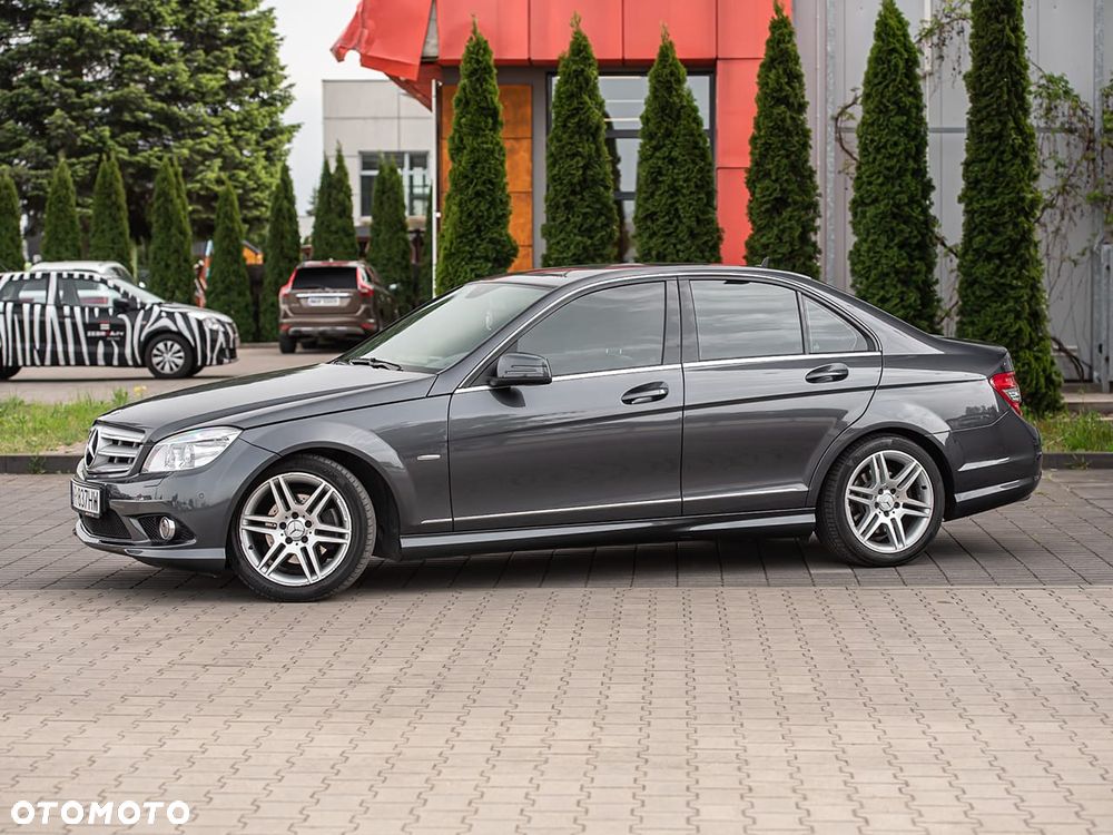 Mercedes-Benz Klasa C 220 CDI DPF Automatik Avantgarde - 3