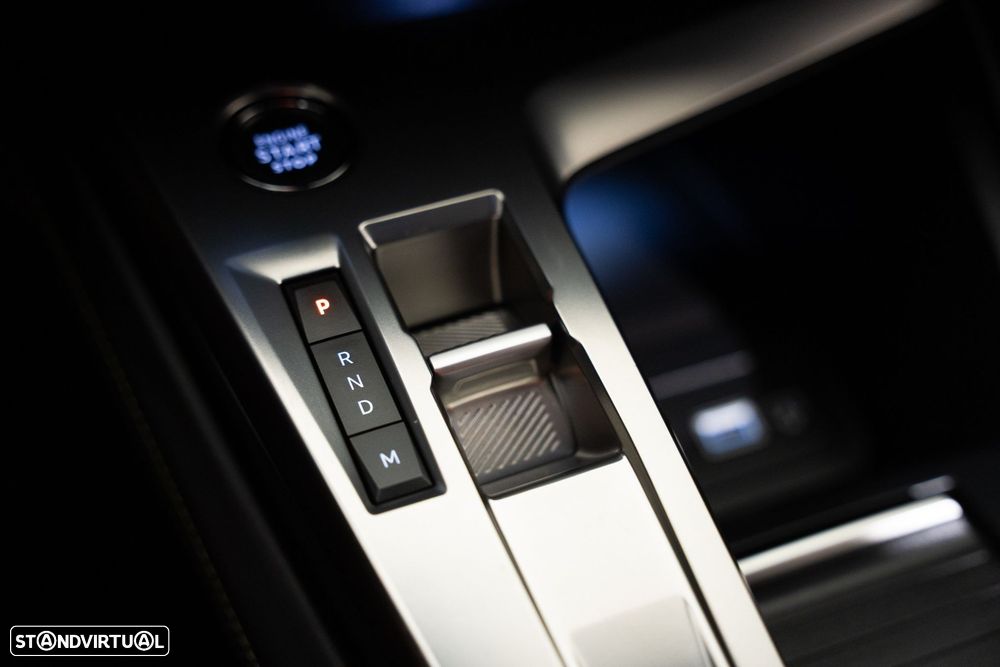 Peugeot 408 1.2 PureTech GT EAT8 - 19