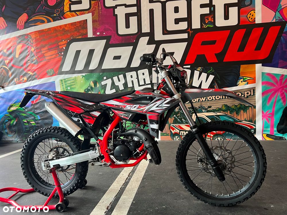 Yamaha WR - 5