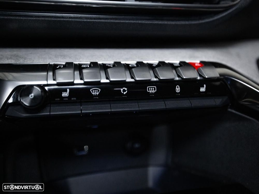 Peugeot 5008 1.2 PureTech GT EAT8 - 20