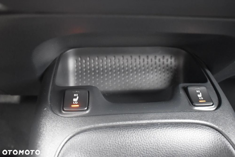 Toyota Corolla 2.0 Hybrid Comfort - 31