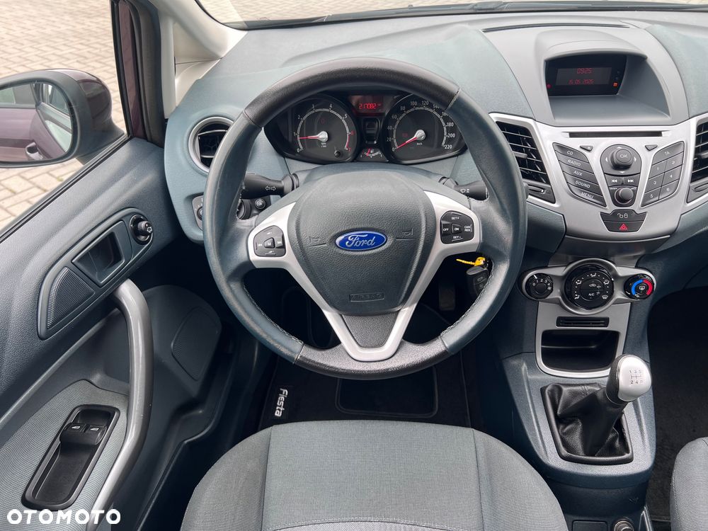 Ford Fiesta 1.25 Trend - 23