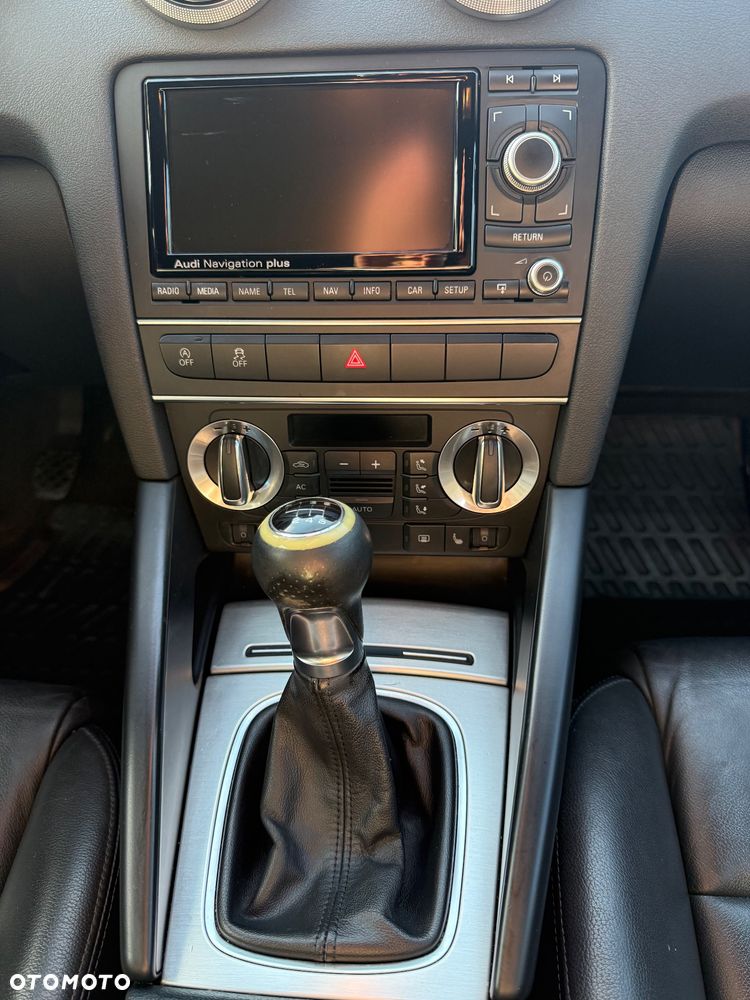 Audi A3 Sportback 2.0 TDI DPF Ambition - 16