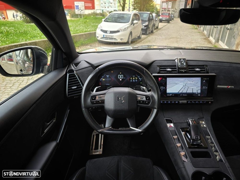 DS DS7 Crossback 2.0 BlueHDi Performance Line EAT8 - 6