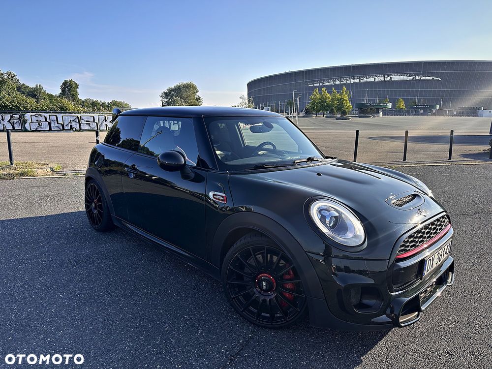 MINI John Cooper Works Essential Trim - 5