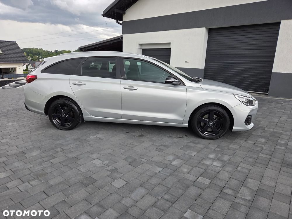 Hyundai i30 1.4 T-GDI GO Plus - 4