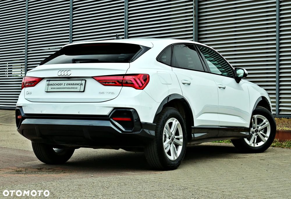 Audi Q3 Sportback - 9