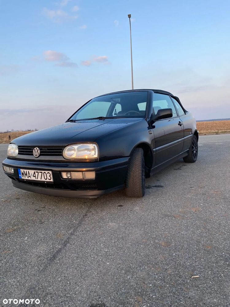 Volkswagen Golf - 4