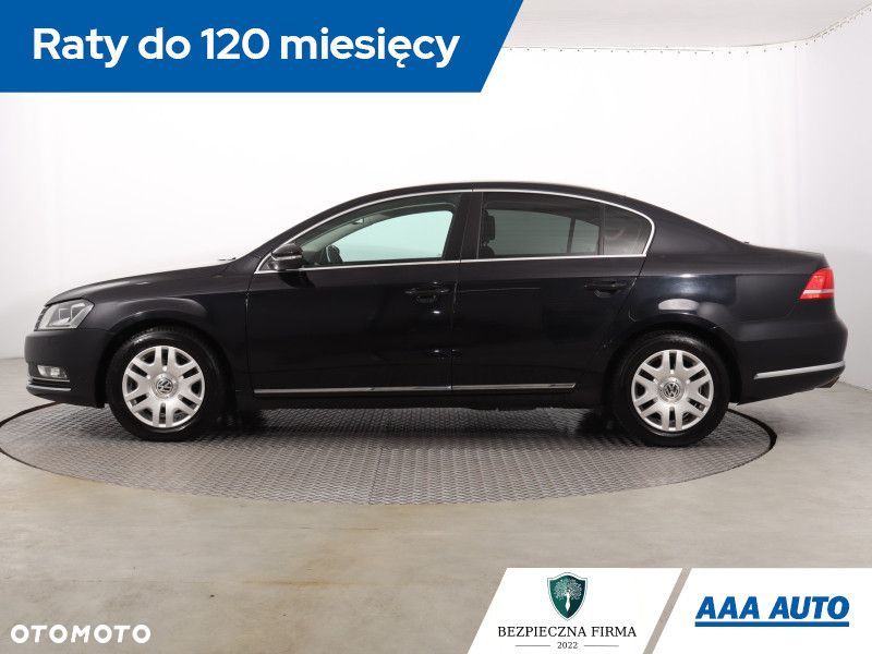 Volkswagen Passat - 3