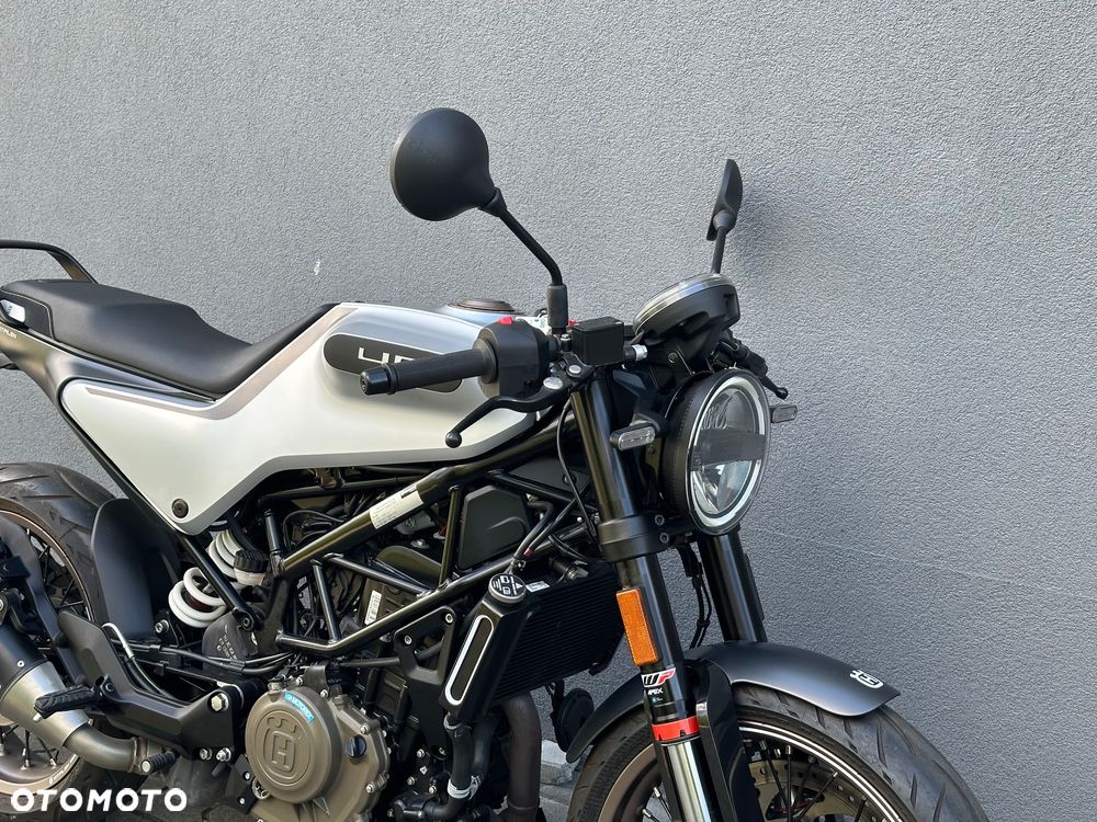 Husqvarna Vitpilen - 15