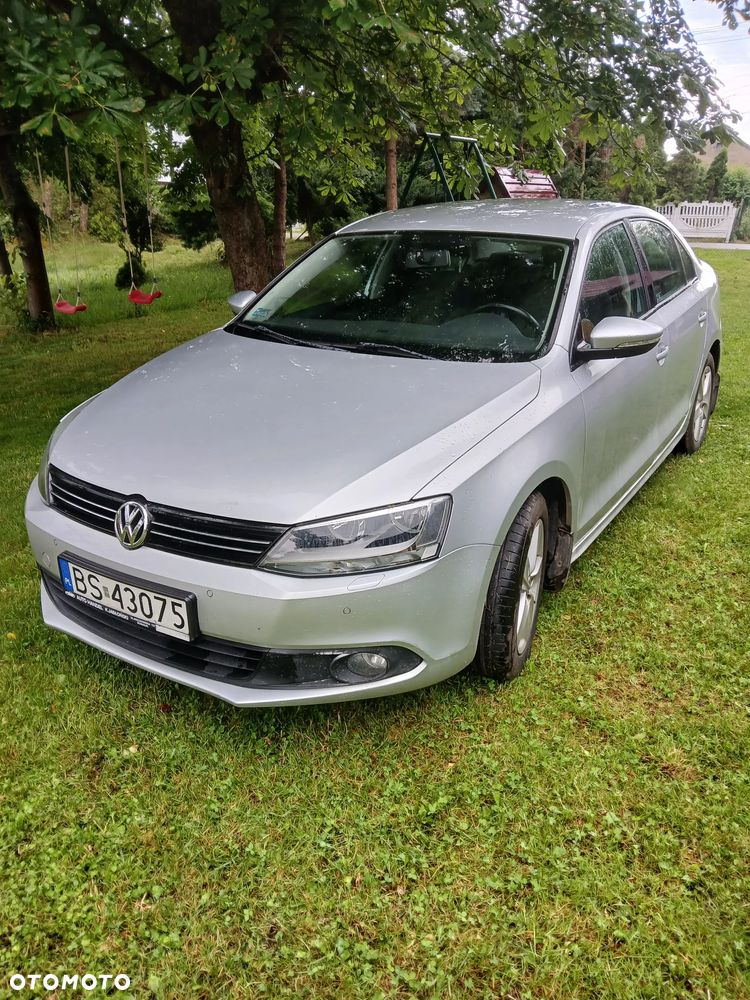 Volkswagen Jetta 1.2 TSI Comfortline Optimum - 1