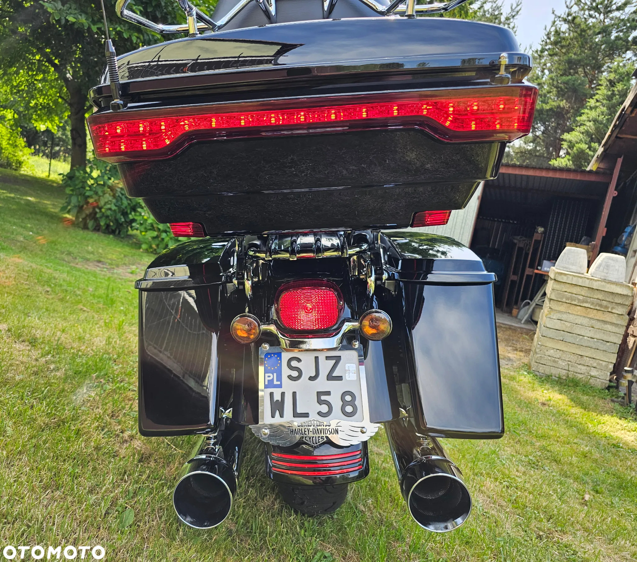 Harley-Davidson Touring Street Glide - 16