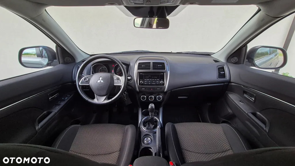 Mitsubishi ASX 1.8 DID Invite 4WD AS&G - 17