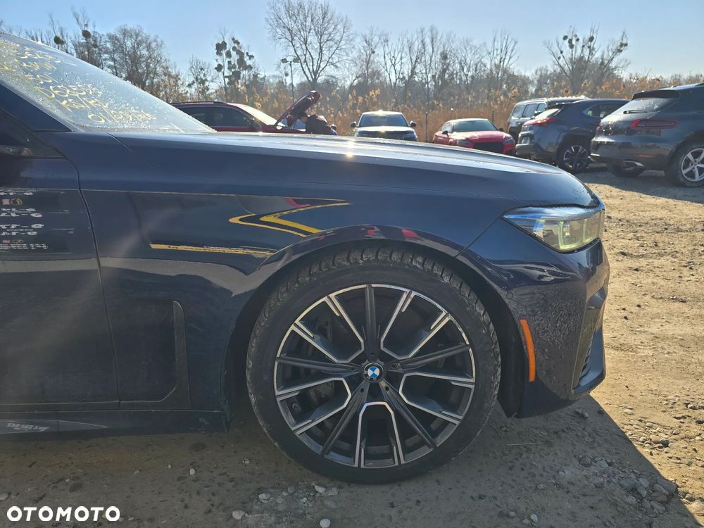 BMW Seria 7 750i xDrive - 7
