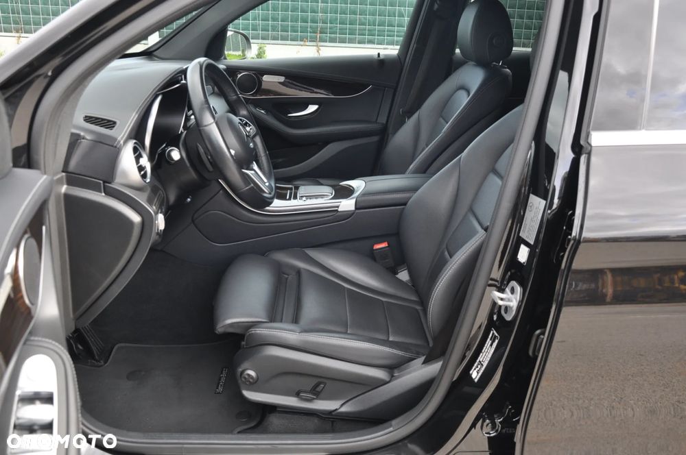 Mercedes-Benz GLC Coupe 220 d 4-Matic - 24