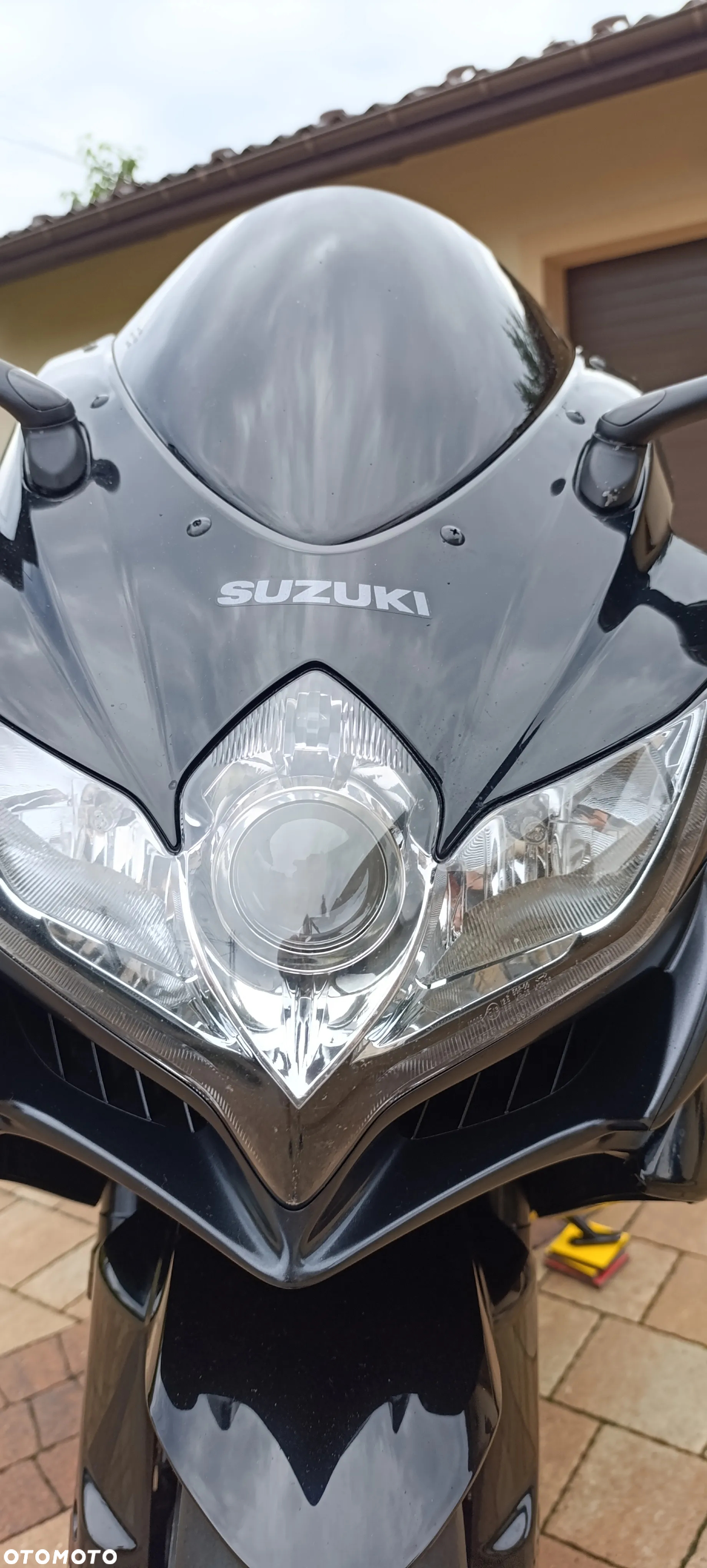 Suzuki GSX-R - 19