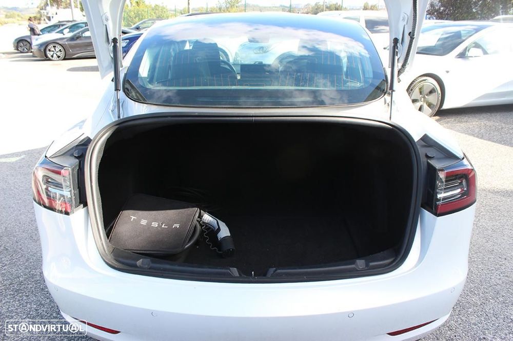Tesla Model 3 Long-Range Dual Motor AWD - 12