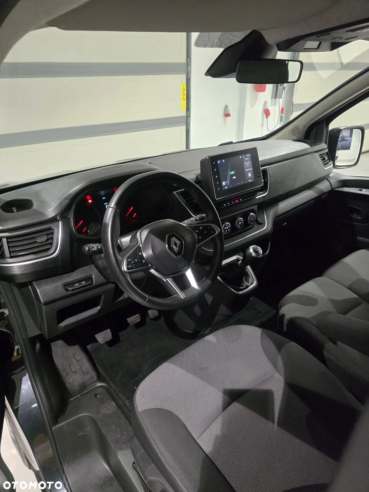 Renault Trafic SpaceClass 2.0 dCi - 6