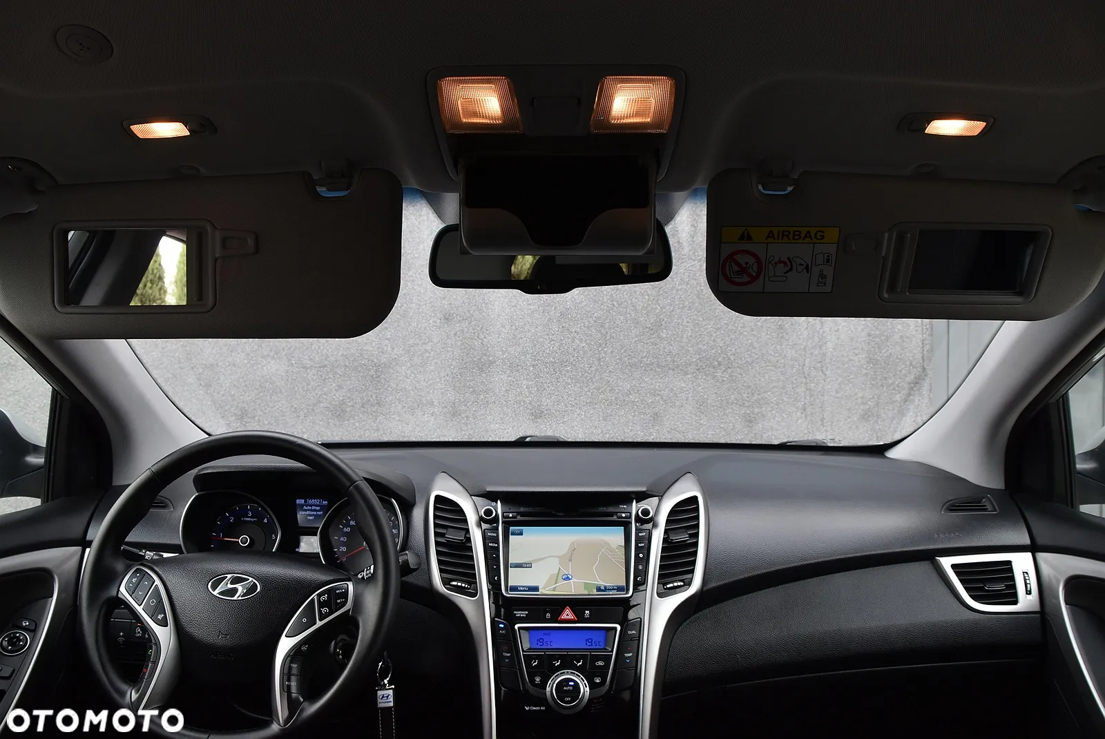 Hyundai i30 - 23