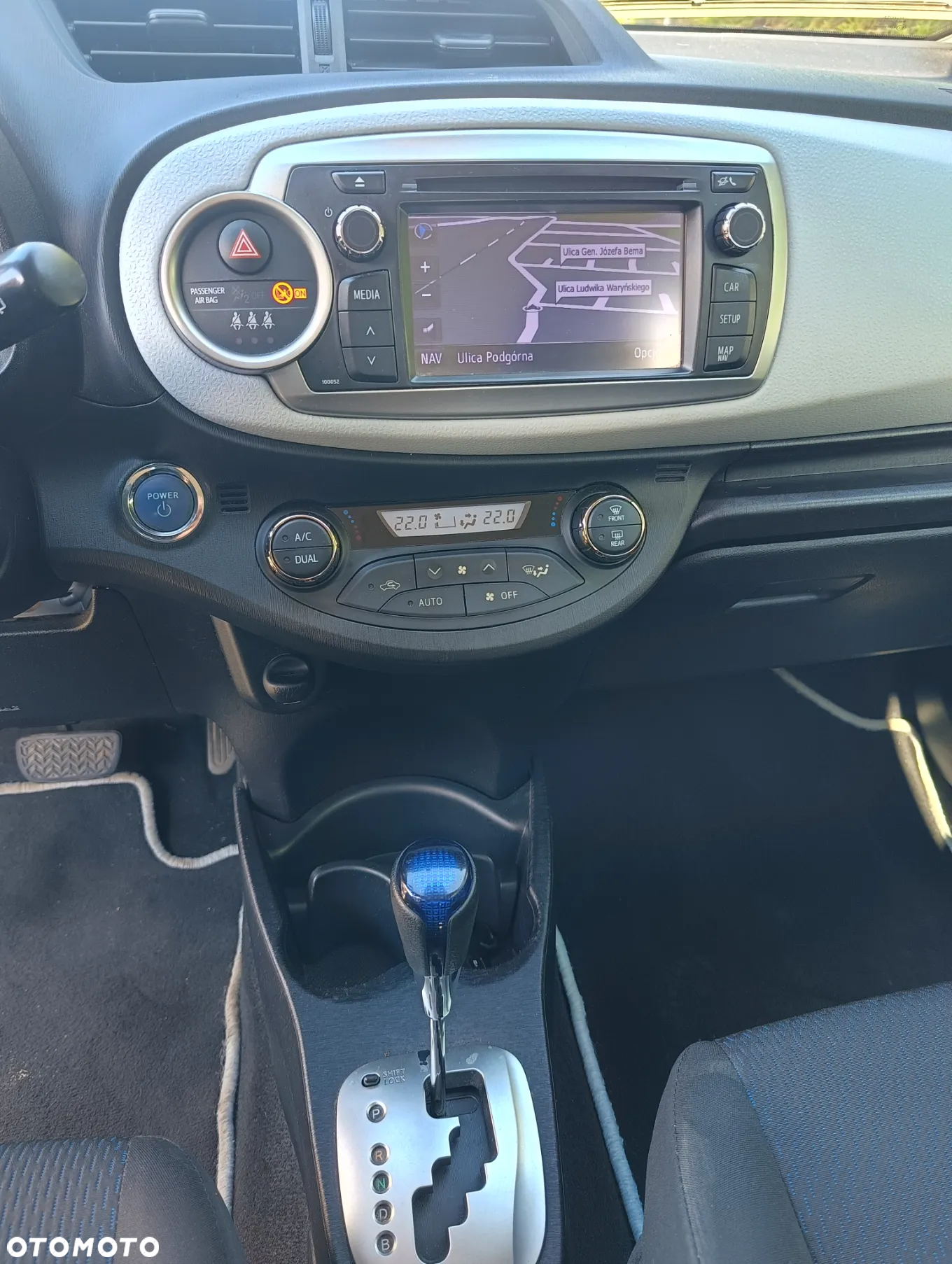 Toyota Yaris Hybrid 1.5 VVT-i Style - 9