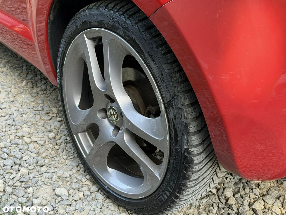Alfa Romeo Mito - 11