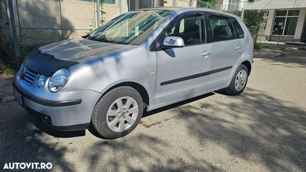 Volkswagen Polo 1.4 Comfortline - 2