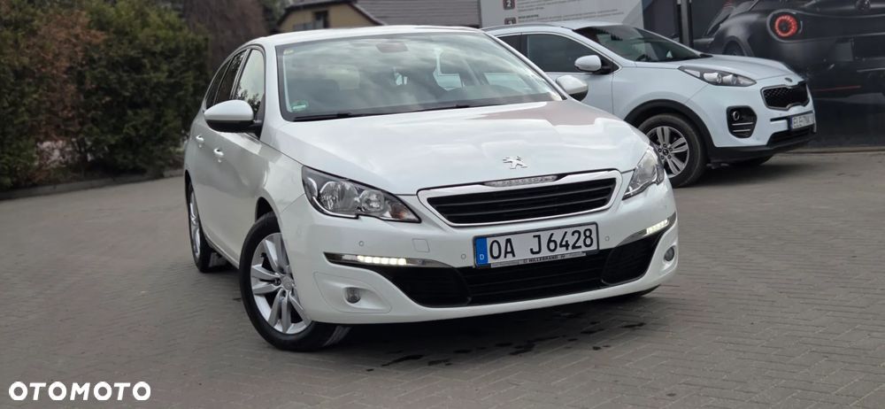 Peugeot 308 - 23