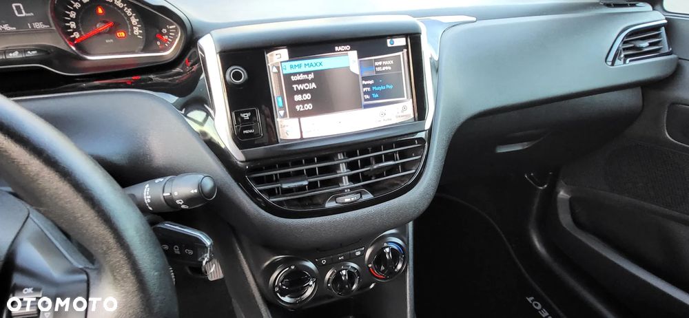Peugeot 208 1.2 PureTech Active - 25
