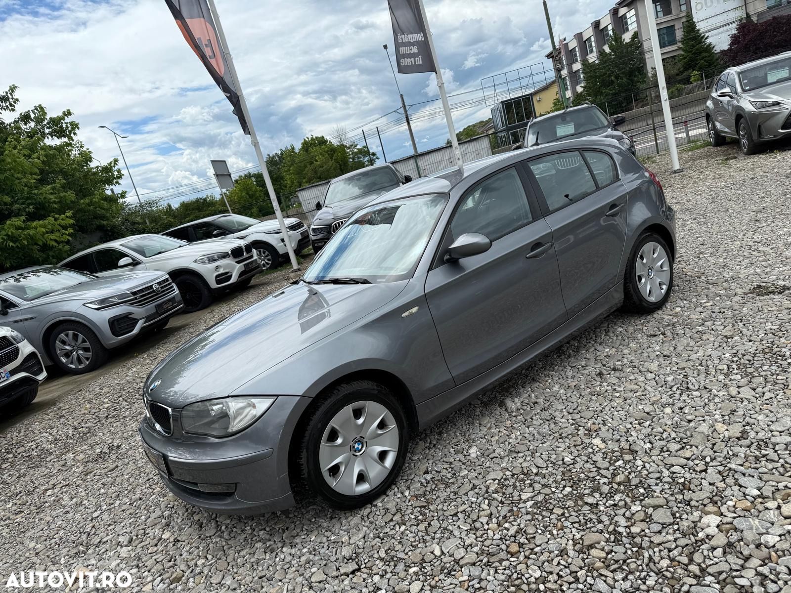 BMW Seria 1 116i - 1