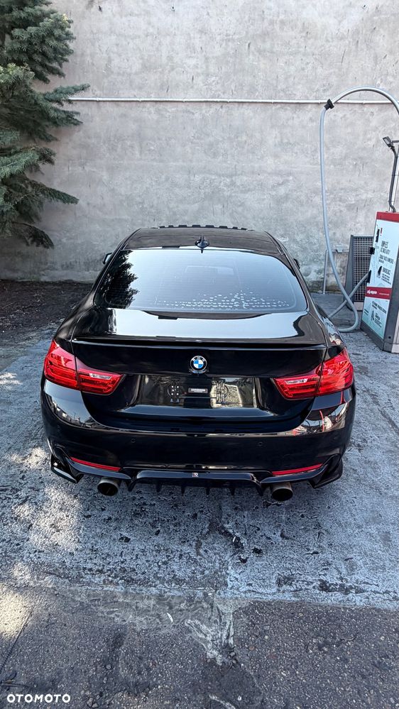 BMW Seria 4 435i M Sport - 9