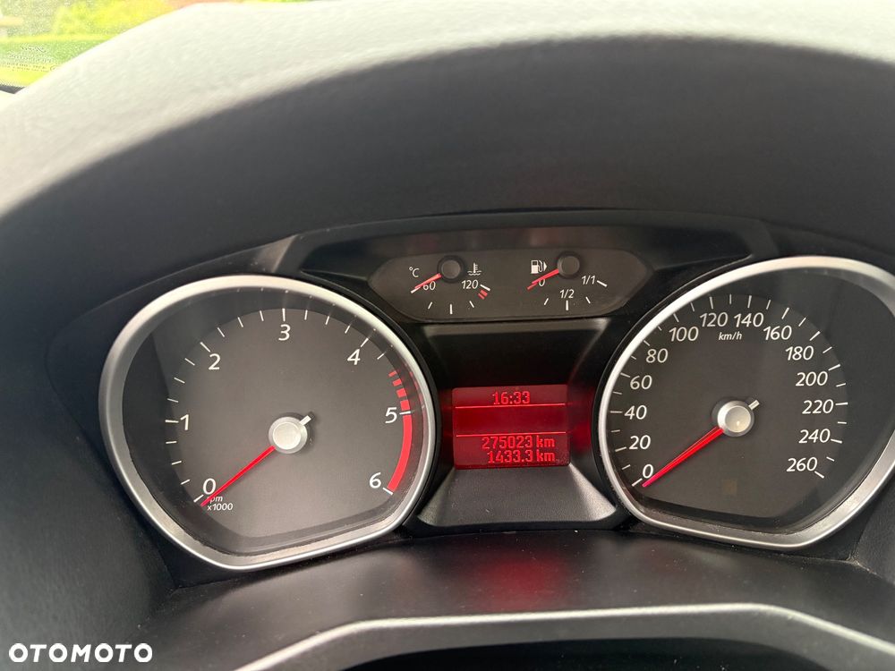 Ford Mondeo - 8