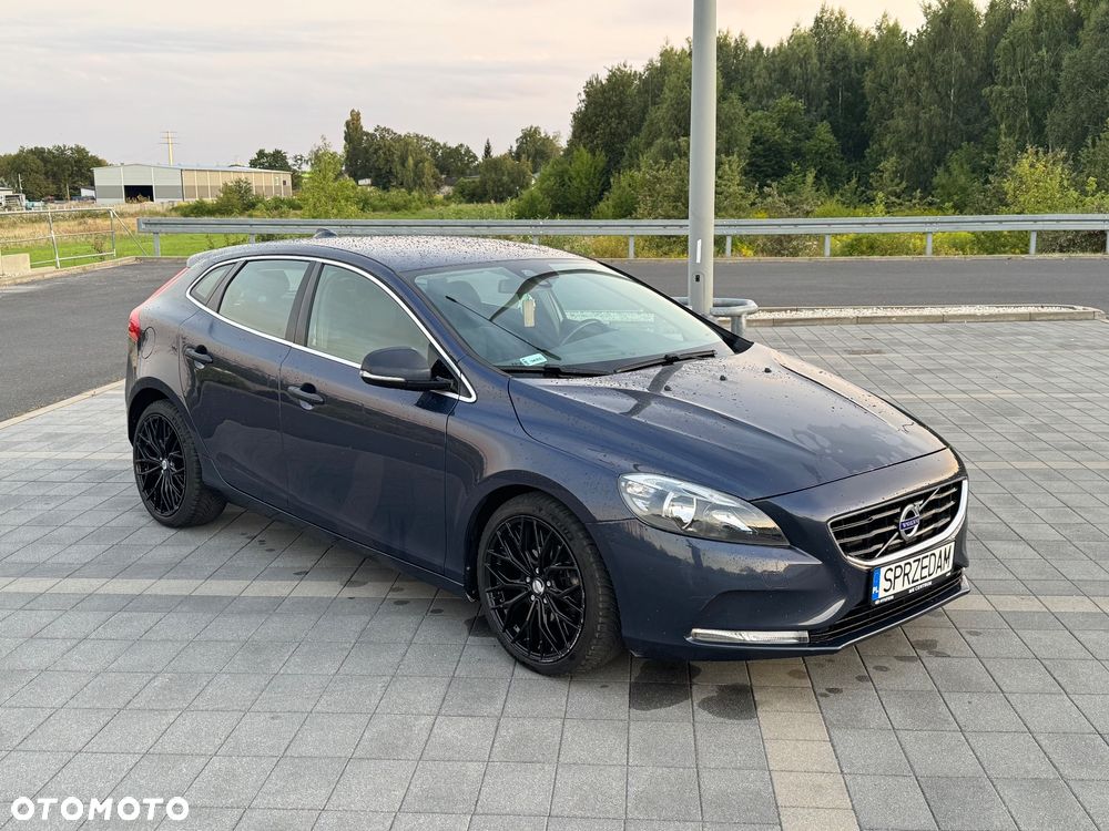 Volvo V40 - 13