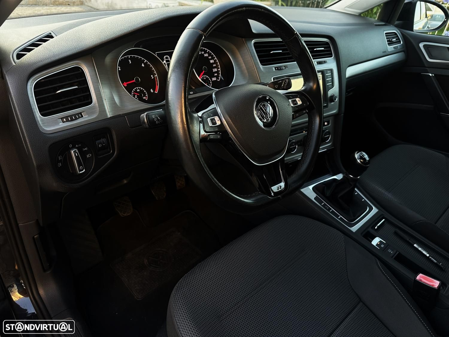 VW Golf 1.6 TDi BlueMotion Confortline - 3