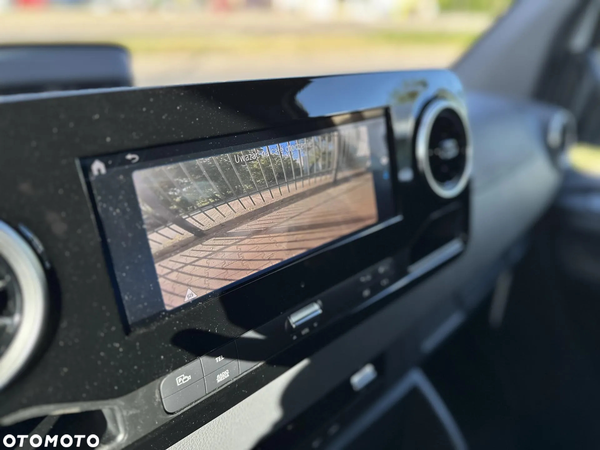 Mercedes-Benz Sprinter - 10