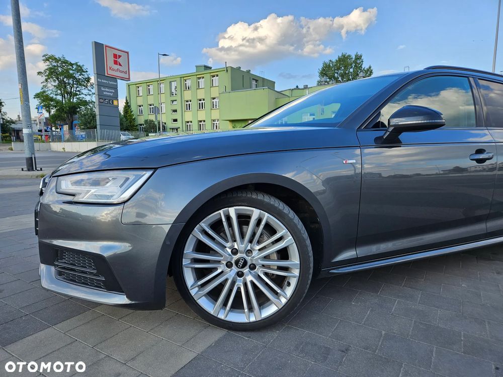 Audi A4 Avant 2.0 TDI S tronic quattro - 15
