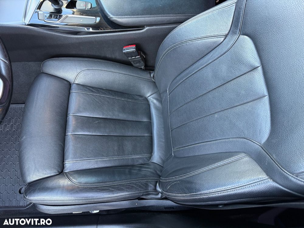 BMW Seria 5 520d Aut. Luxury Line - 10