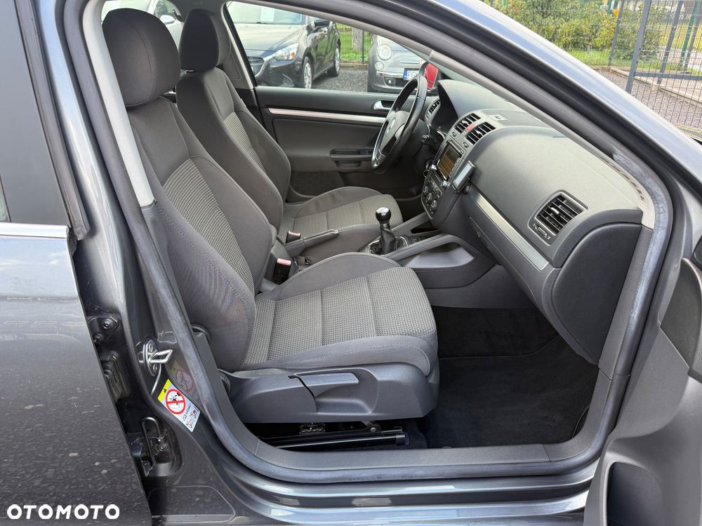 Volkswagen Jetta 1.4 TSI Sportline - 9