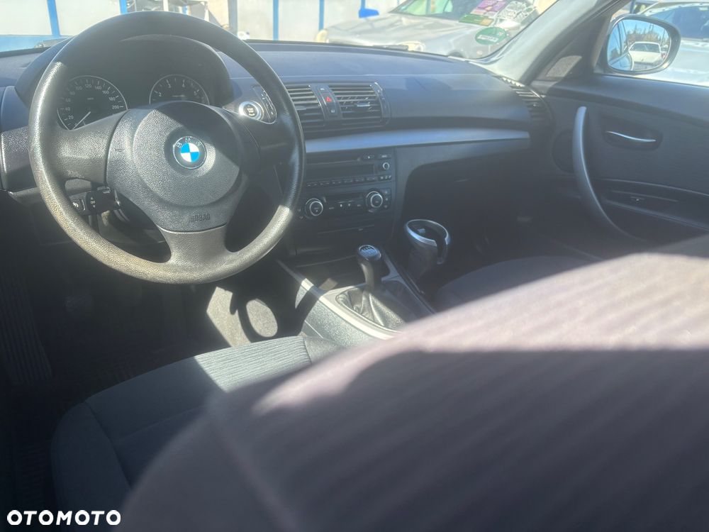 BMW Seria 1 118i Edition Lifestyle - 24