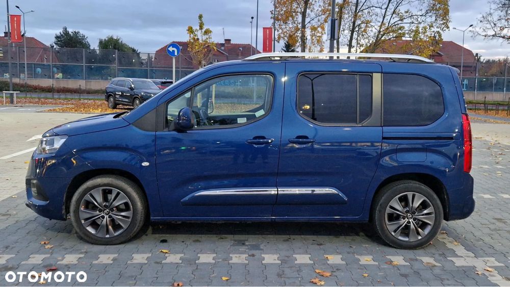Toyota Proace City Verso 1.2 D-4T Family - 2