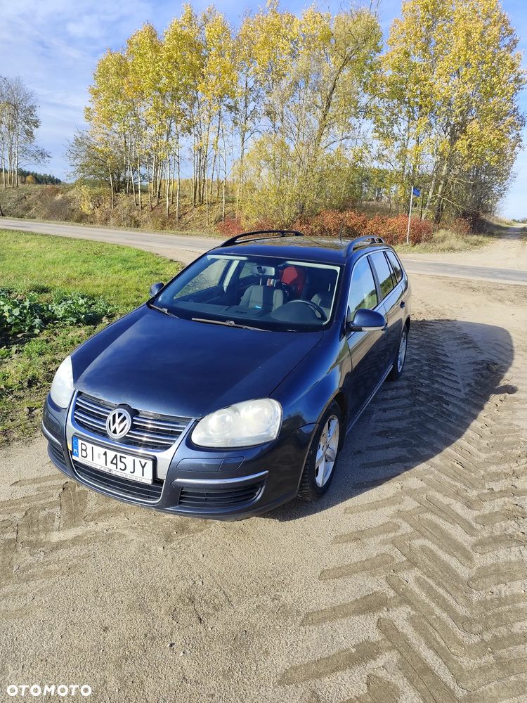 Volkswagen Golf - 10