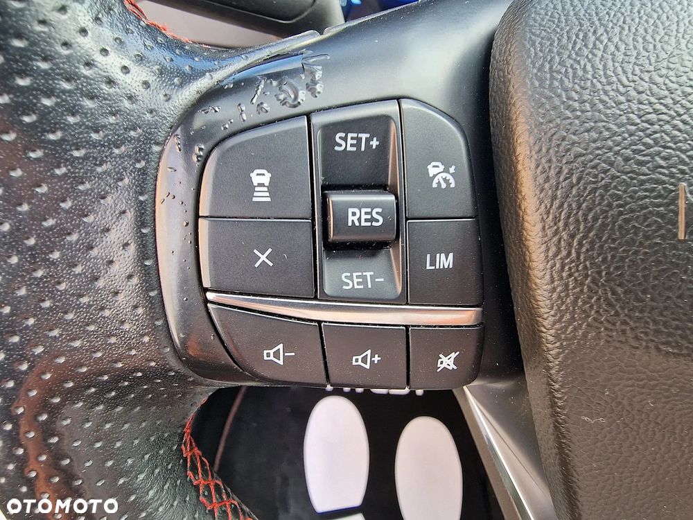 Ford Kuga 1.5 EcoBoost ST-LINE - 14