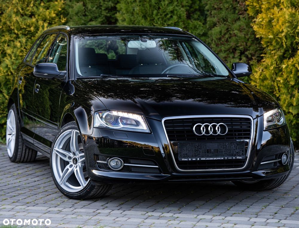 Audi A3 Sportback 1.2 TFSI Attraction - 2