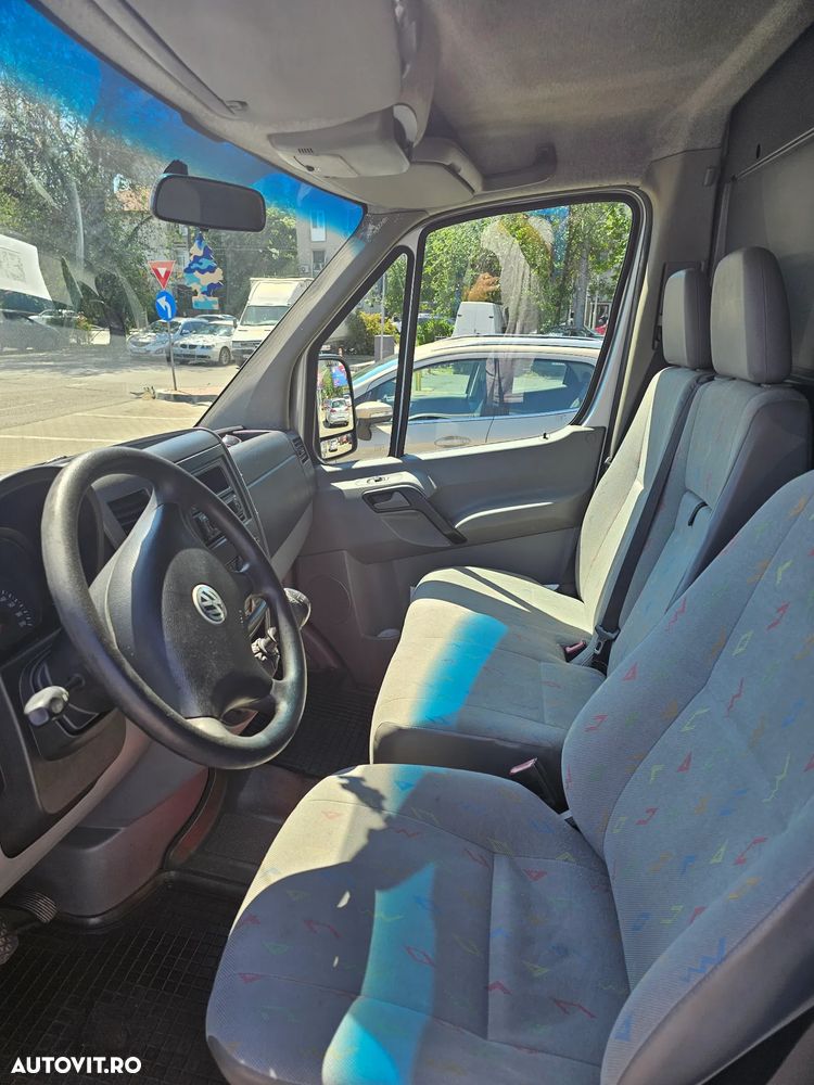 Volkswagen Crafter - 9