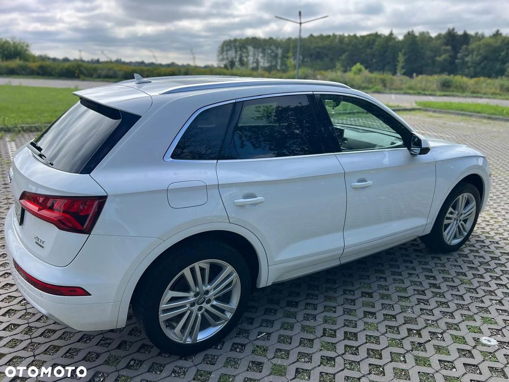 Audi Q5 2.0 TFSI Quattro S tronic design - 4