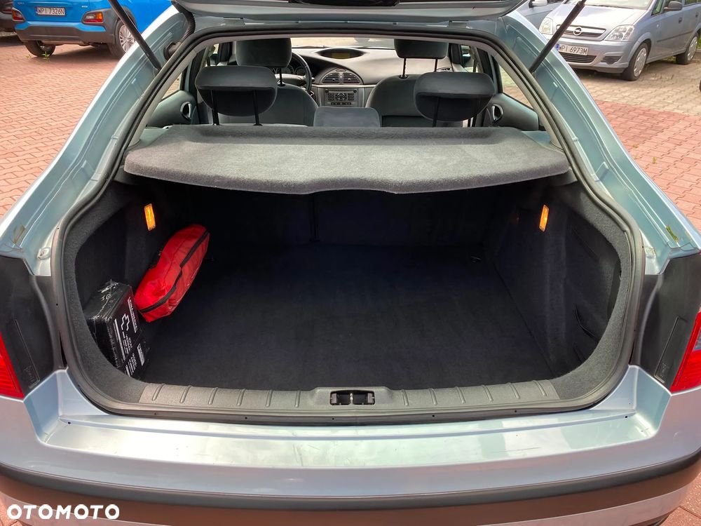 Citroën C5 II 1.8i 16V - 16